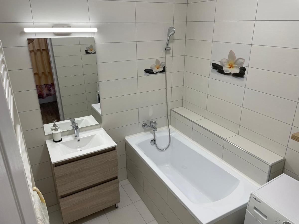 Pingvin Cukraszda Apartman Balatonmáriafürdő Zewnętrze zdjęcie